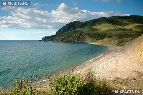 Куда поехать на выходные в Крыму осенью? 