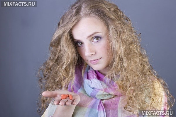 Какие витамины пить от выпадения волос?