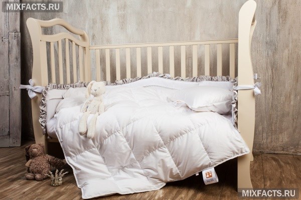 Подушки в кроватку для новорожденных