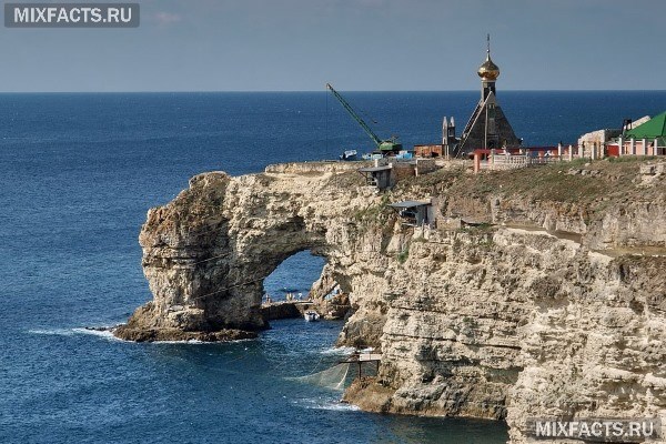 Куда поехать на экскурсию в Крыму?   