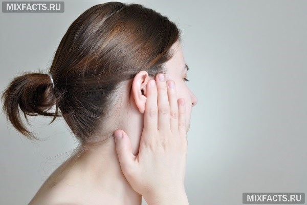 Головная боль заложенность в ушах насморк