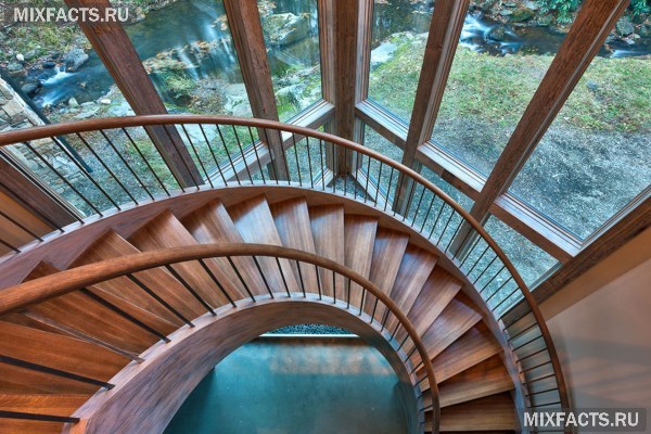 Лестница в деревянном доме на второй этаж – виды, идеи расположения и оформление пространства  