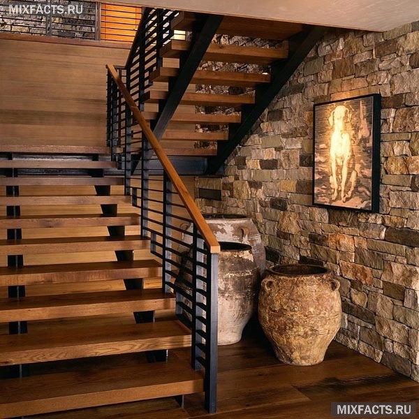 Лестница в деревянном доме на второй этаж – виды, идеи расположения и оформление пространства  