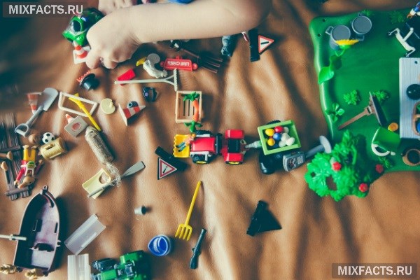 Лучшие развивающие игрушки и игровые наборы для мальчиков от года до 6 лет