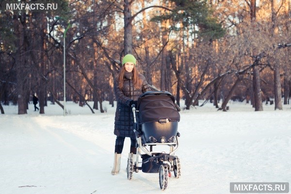 Как гулять с новорожденным зимой - возраст ребенка, допустимая температура, временные рамки