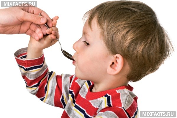 Как лечить кашель барсучьим жиром у детей? 