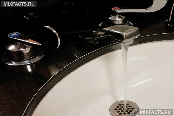 Как очистить водопроводную воду в домашних условиях для питья?