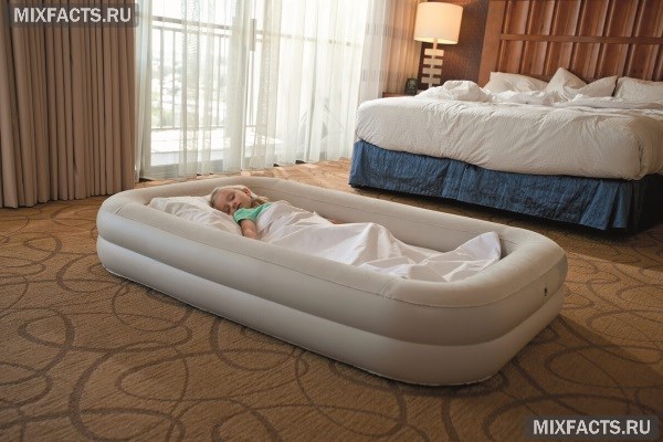 Какая надувная кровать лучше? Как выбрать и где купить кровать для взрослых и детей?    