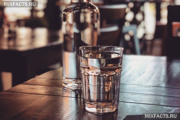 Как правильно пить воду – какая жидкость и в каких количествах нам нужна