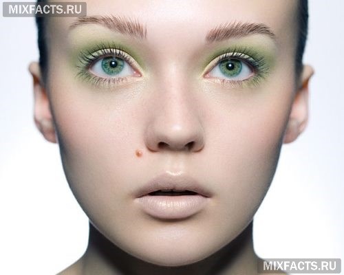 зеленый макияж глаз