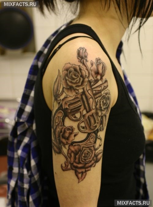 татуировка роза на руке для девушек